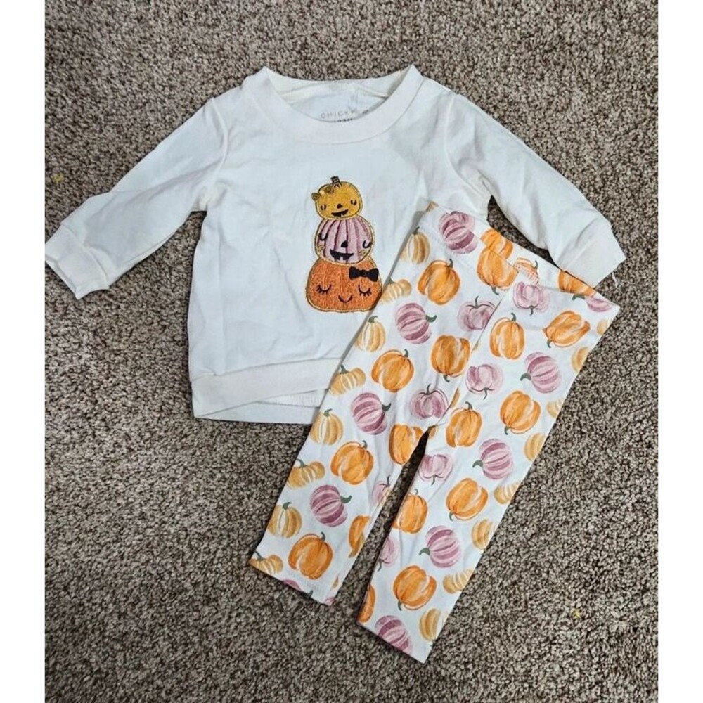Chick Pea Pumpkin 2pc set size 0-3 mths NWOT